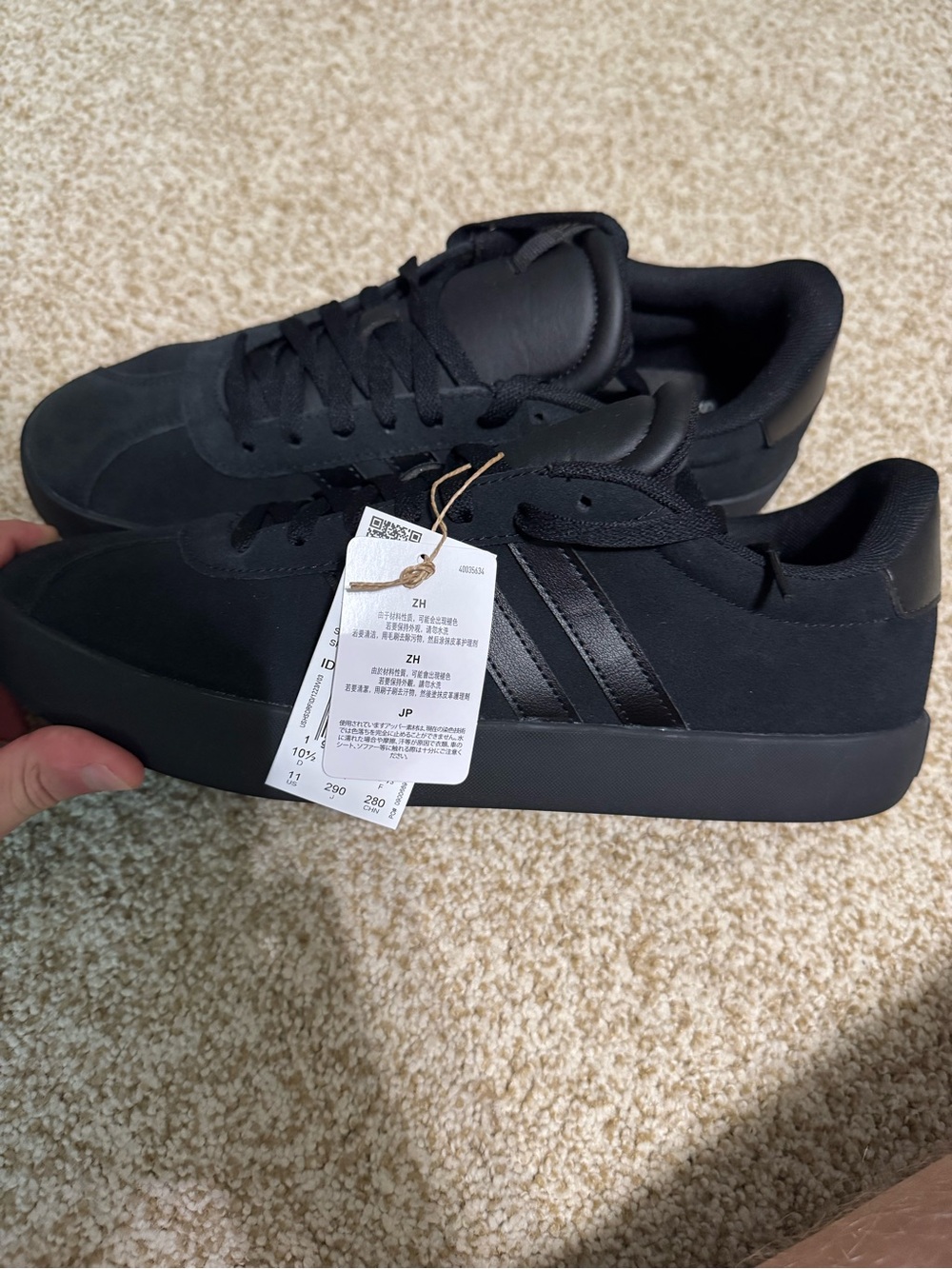 ADIDAS VL COURT SIZE 11 Shoes